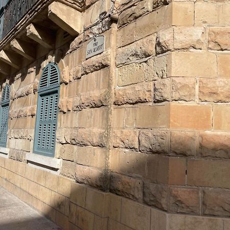 Parisio One Bedroom Maisonette In Σλιέμα Εξωτερικό φωτογραφία